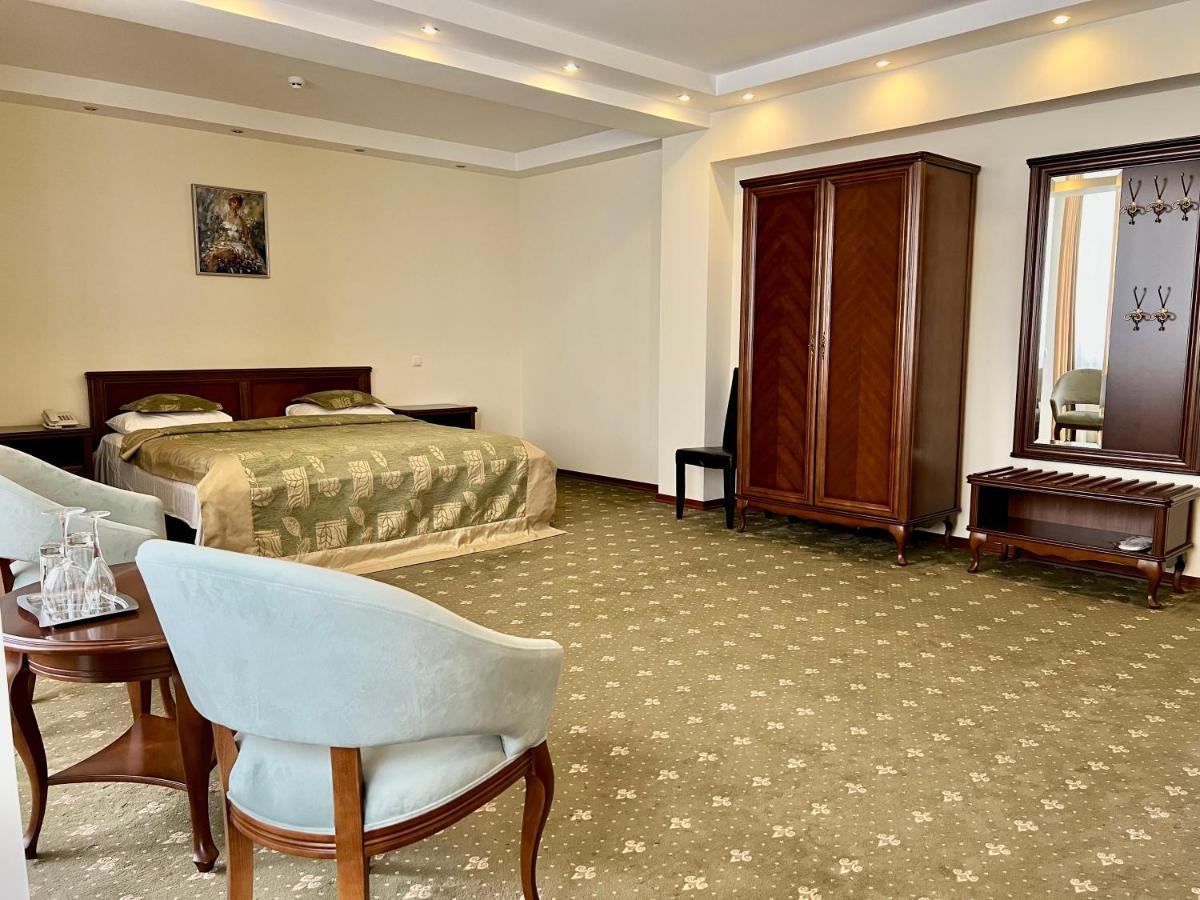 Platinum Hotel 키시나우 외부 사진