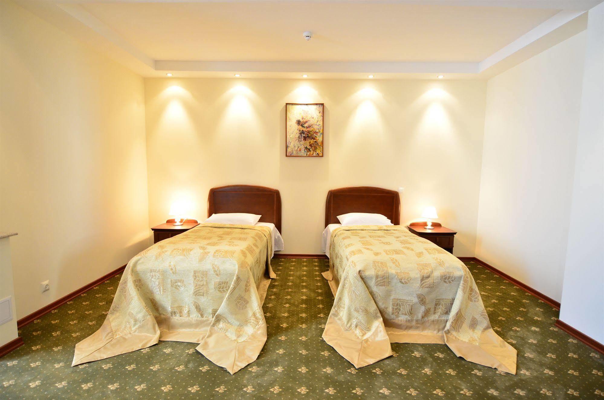 Platinum Hotel 키시나우 외부 사진